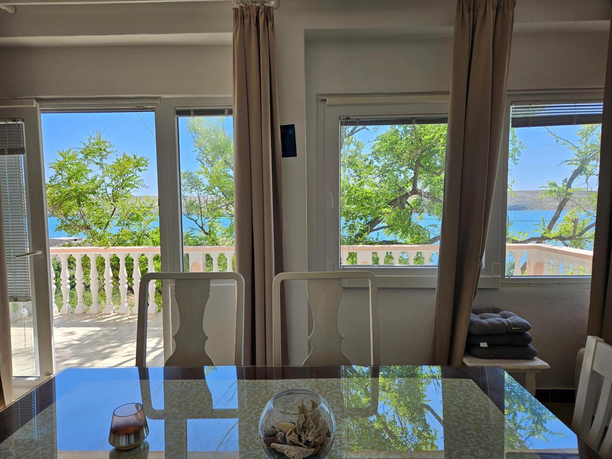 Dinjiška Apartment Zdenka מראה חיצוני תמונה