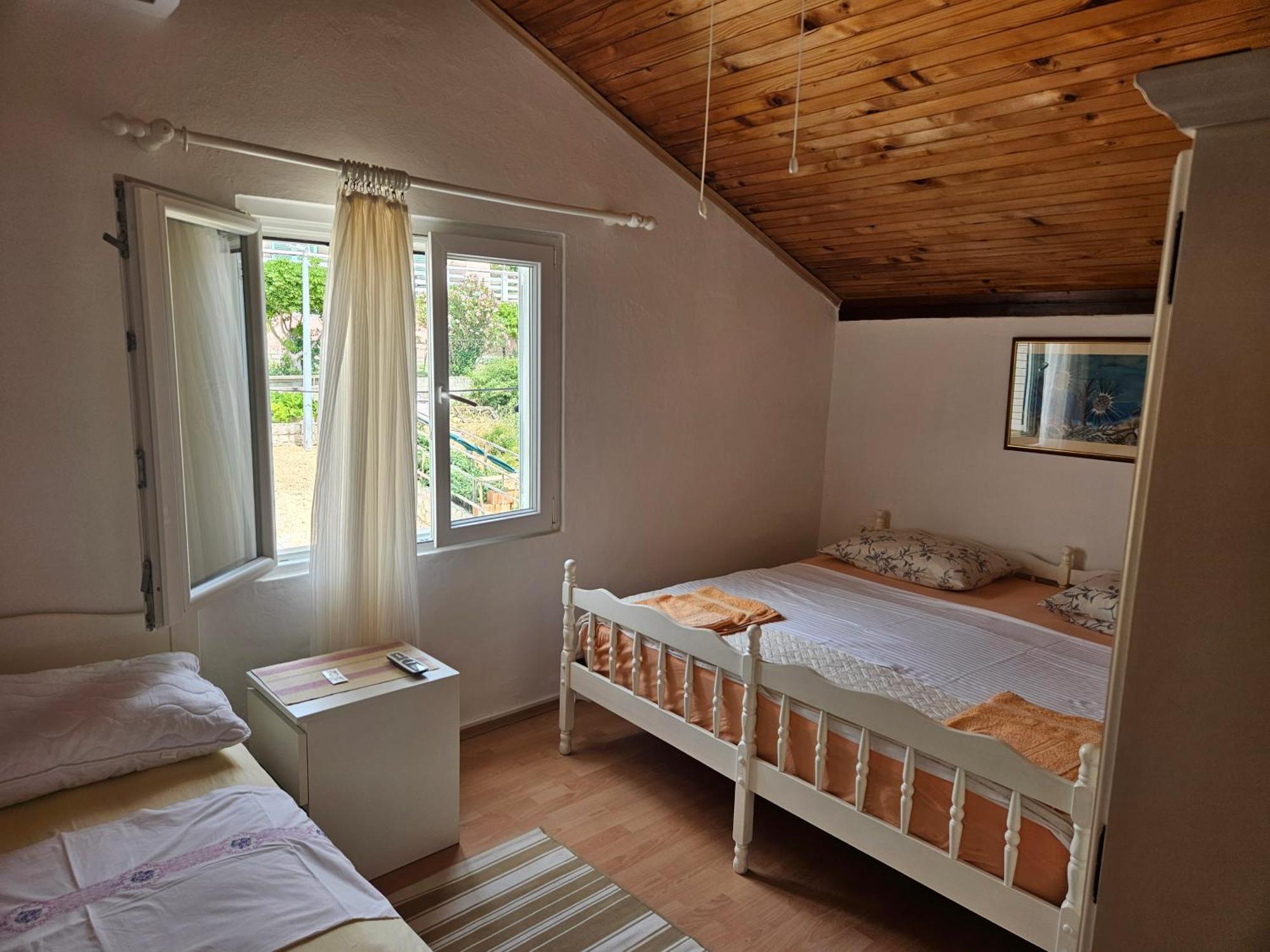 Dinjiška Apartment Zdenka מראה חיצוני תמונה